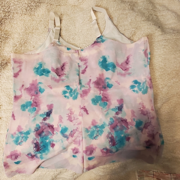 Ruby Ribbon Cami - Picture 2 of 5